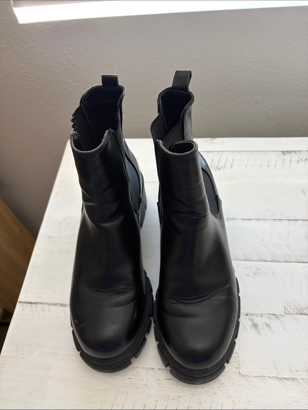 Women’s Black Chunky Chelsea Boots